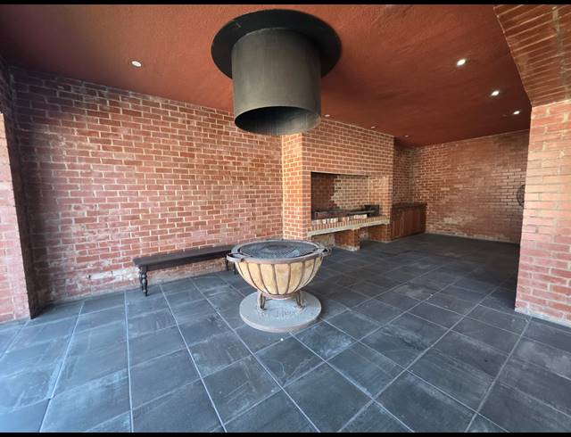6 BEDROOM HOUSE FOR SALE IN VANDERBIJLPARK SW 5